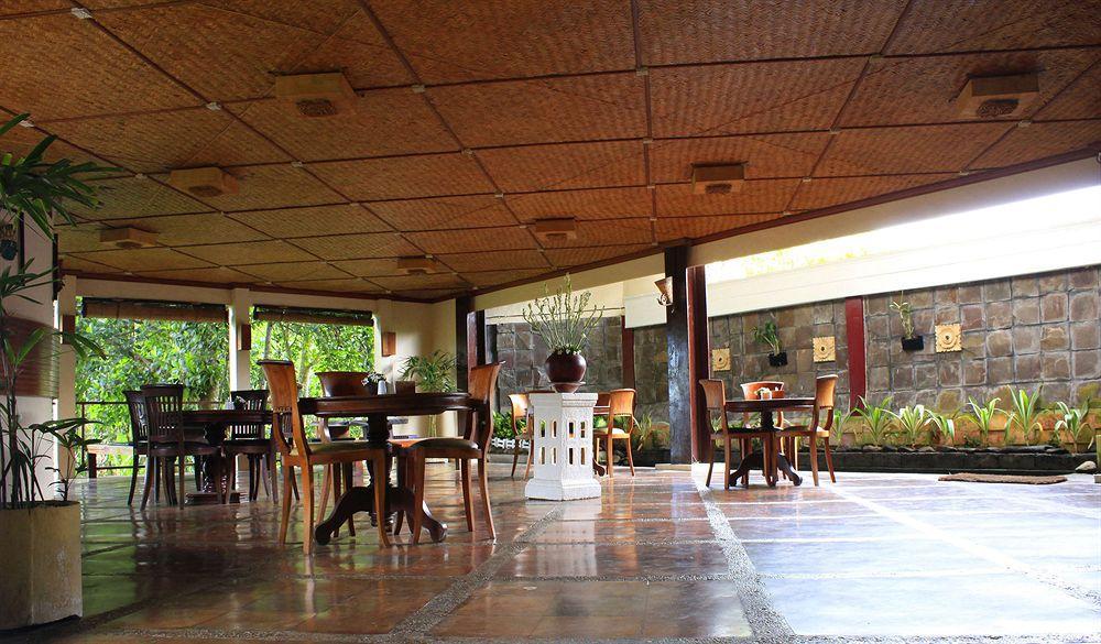 Junjungan Ubud Hotel And Spa Exterior foto