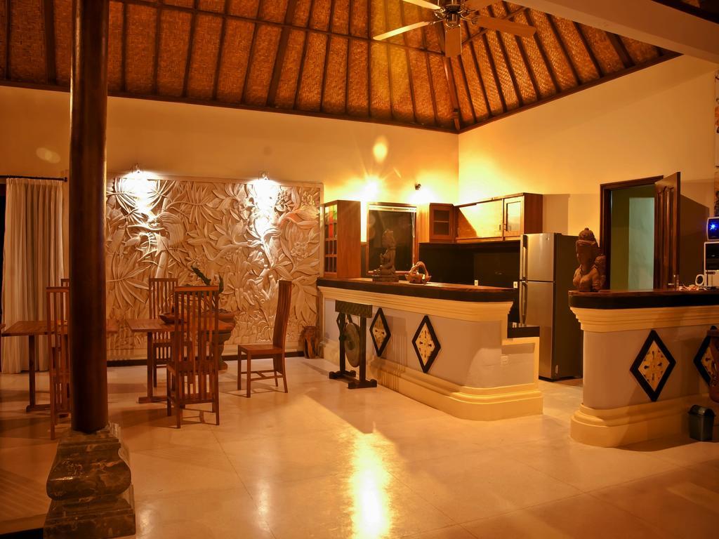 Junjungan Ubud Hotel And Spa Exterior foto