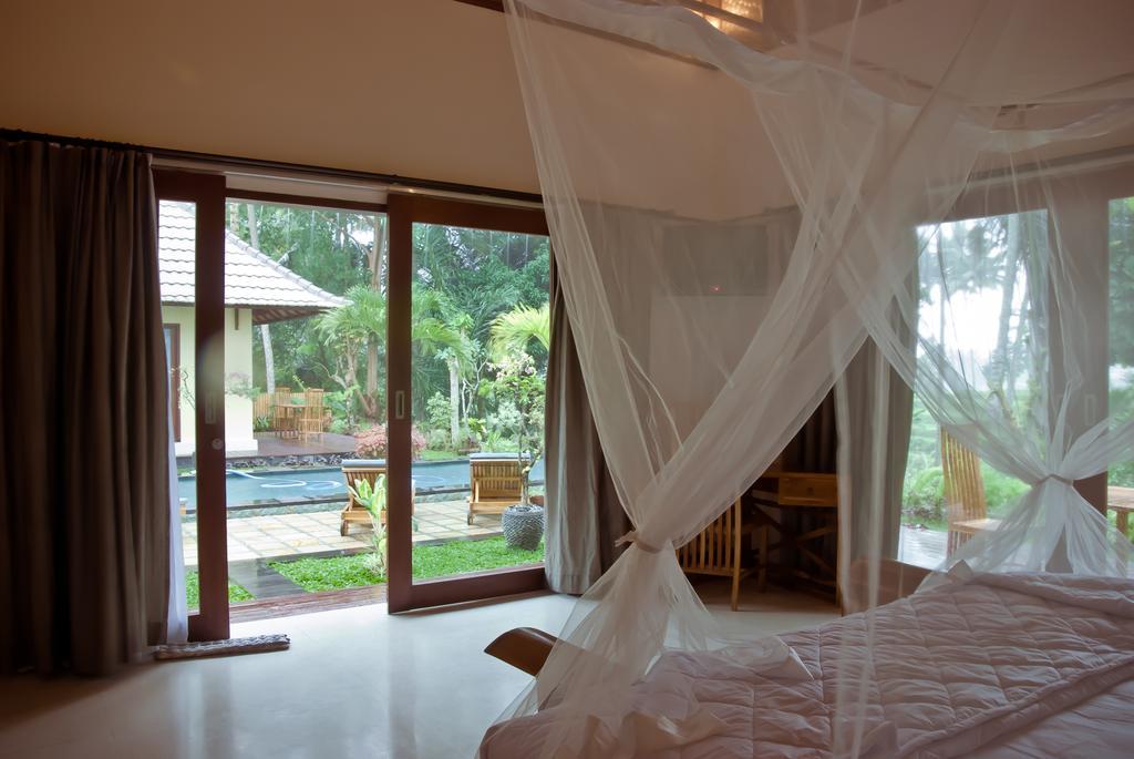 Junjungan Ubud Hotel And Spa Exterior foto