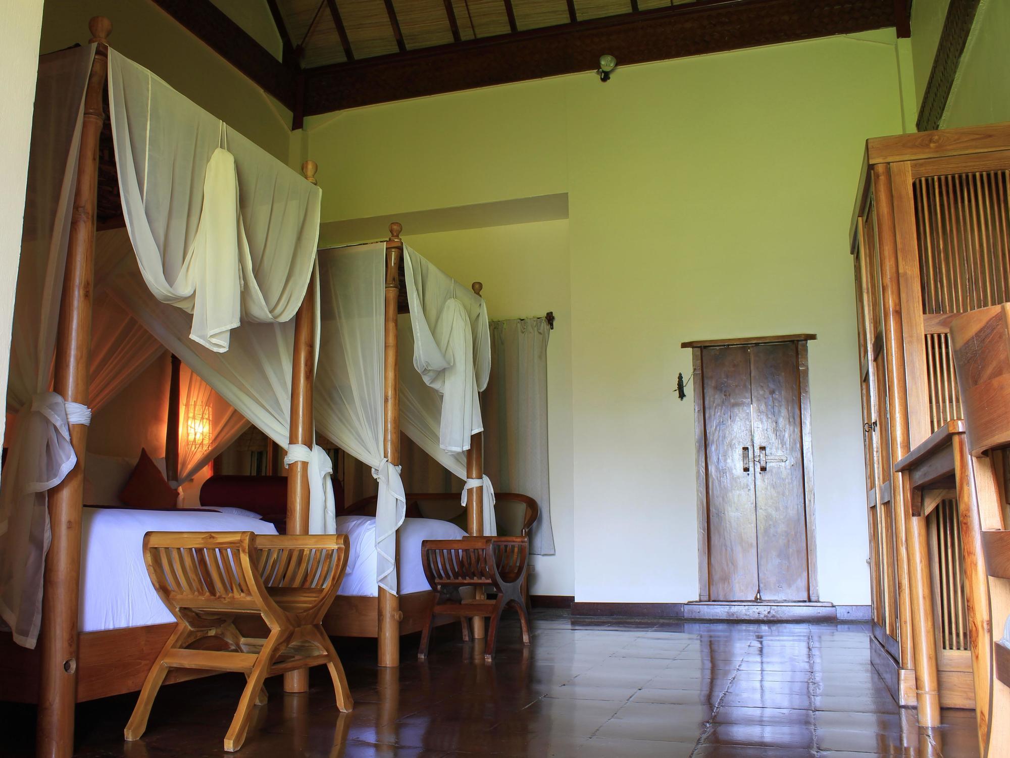 Junjungan Ubud Hotel And Spa Exterior foto