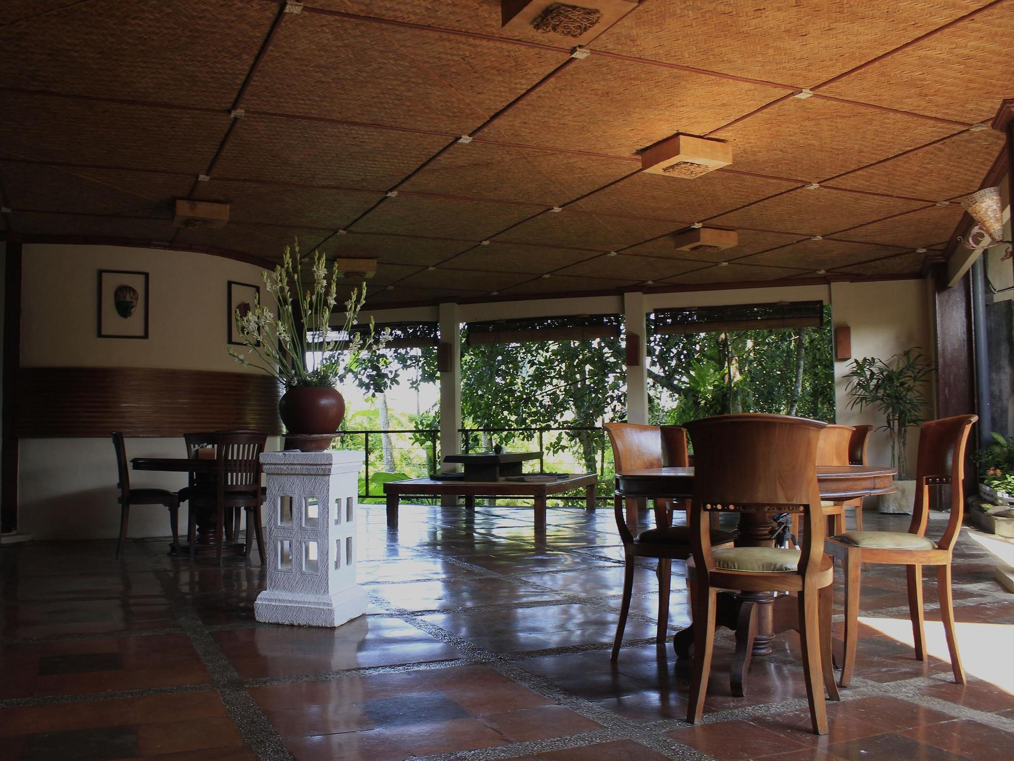 Junjungan Ubud Hotel And Spa Exterior foto